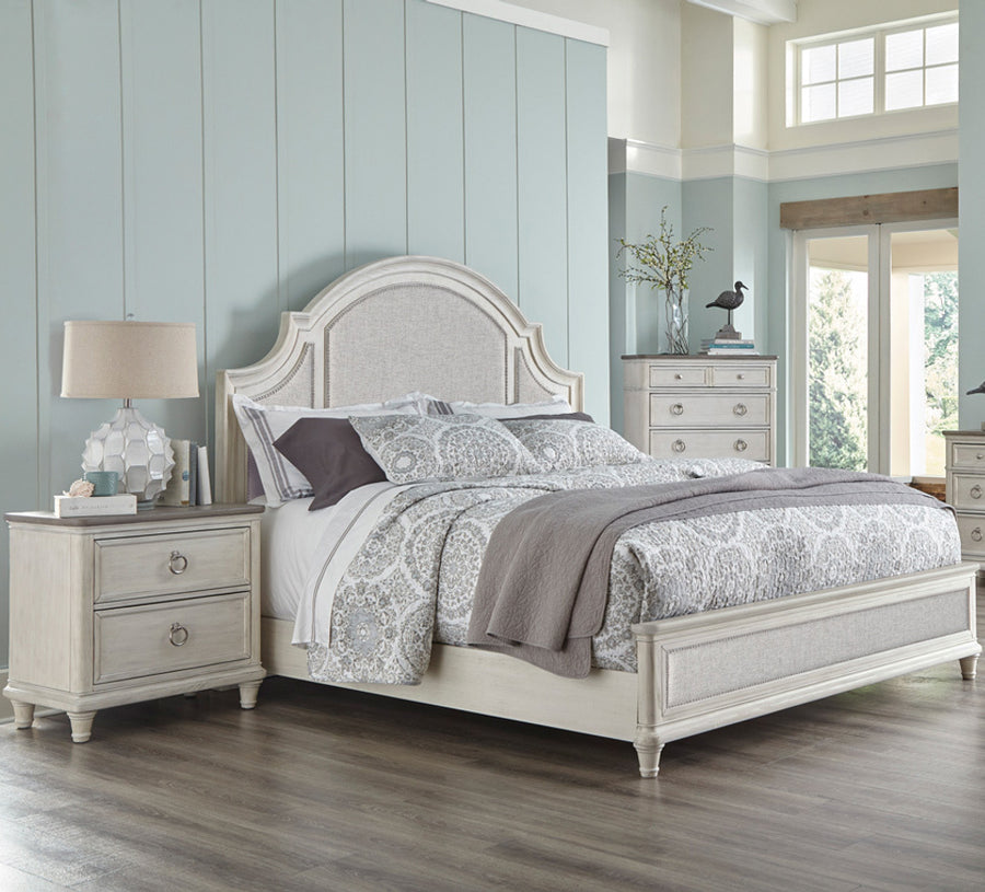 Coastal Bedroom Furniture & Décor