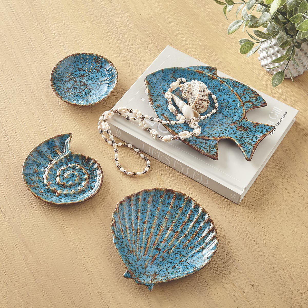 Ceramic Nautilus Shell Plate