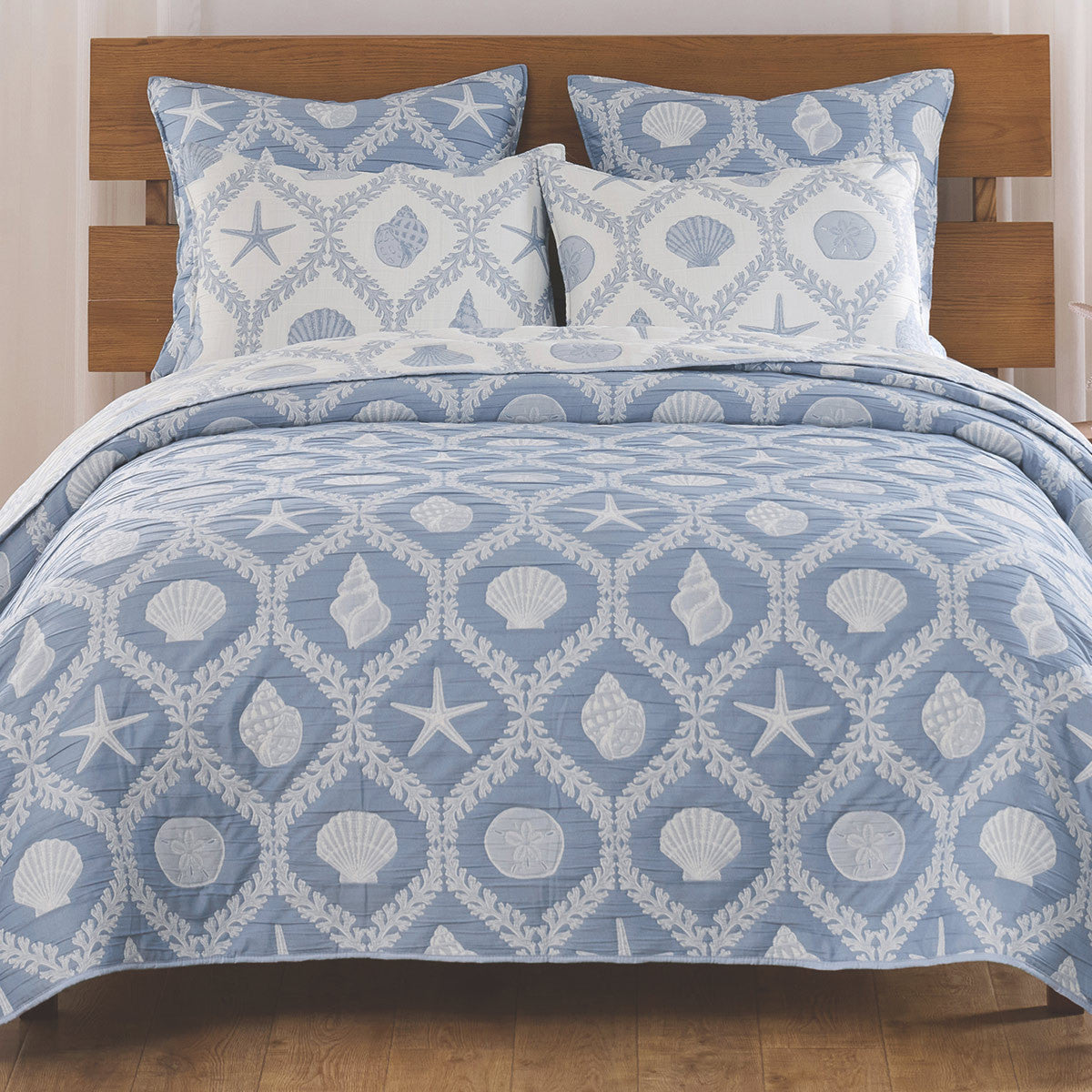 Shoreline Shell Quilt Bed Set - Twin