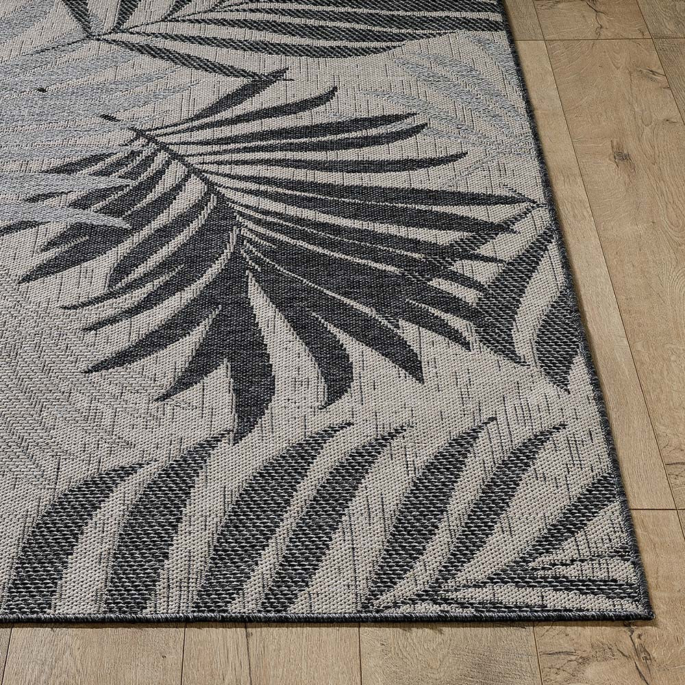 Foggy Fronds Indoor/Outdoor Rug - 8 x 11
