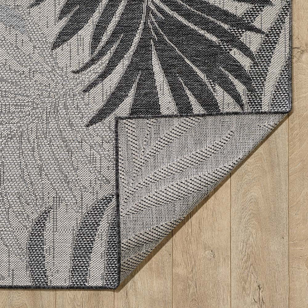Foggy Fronds Indoor/Outdoor Rug - 8 x 11