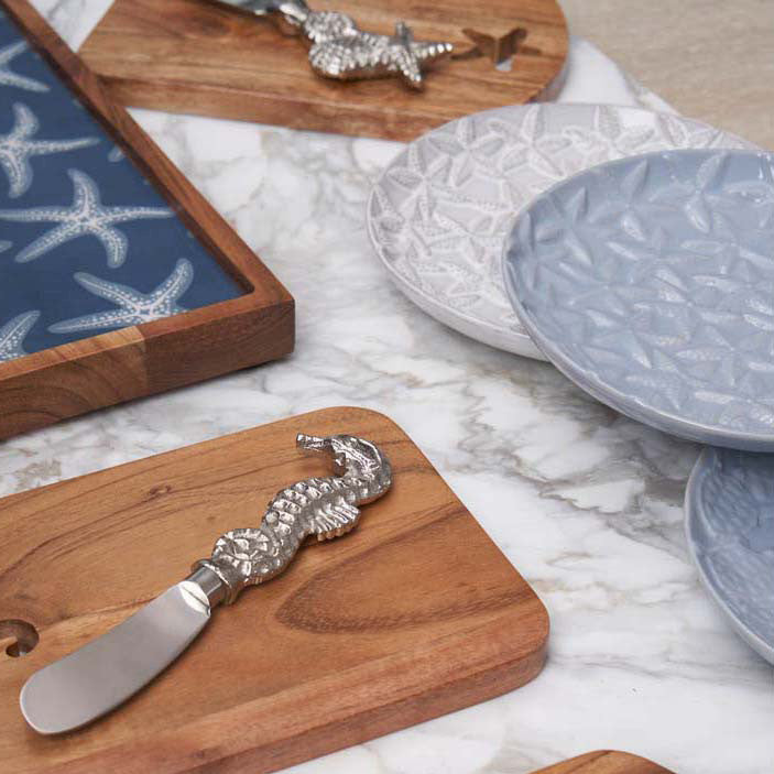 Starstruck Embossed Plates - Set of 2