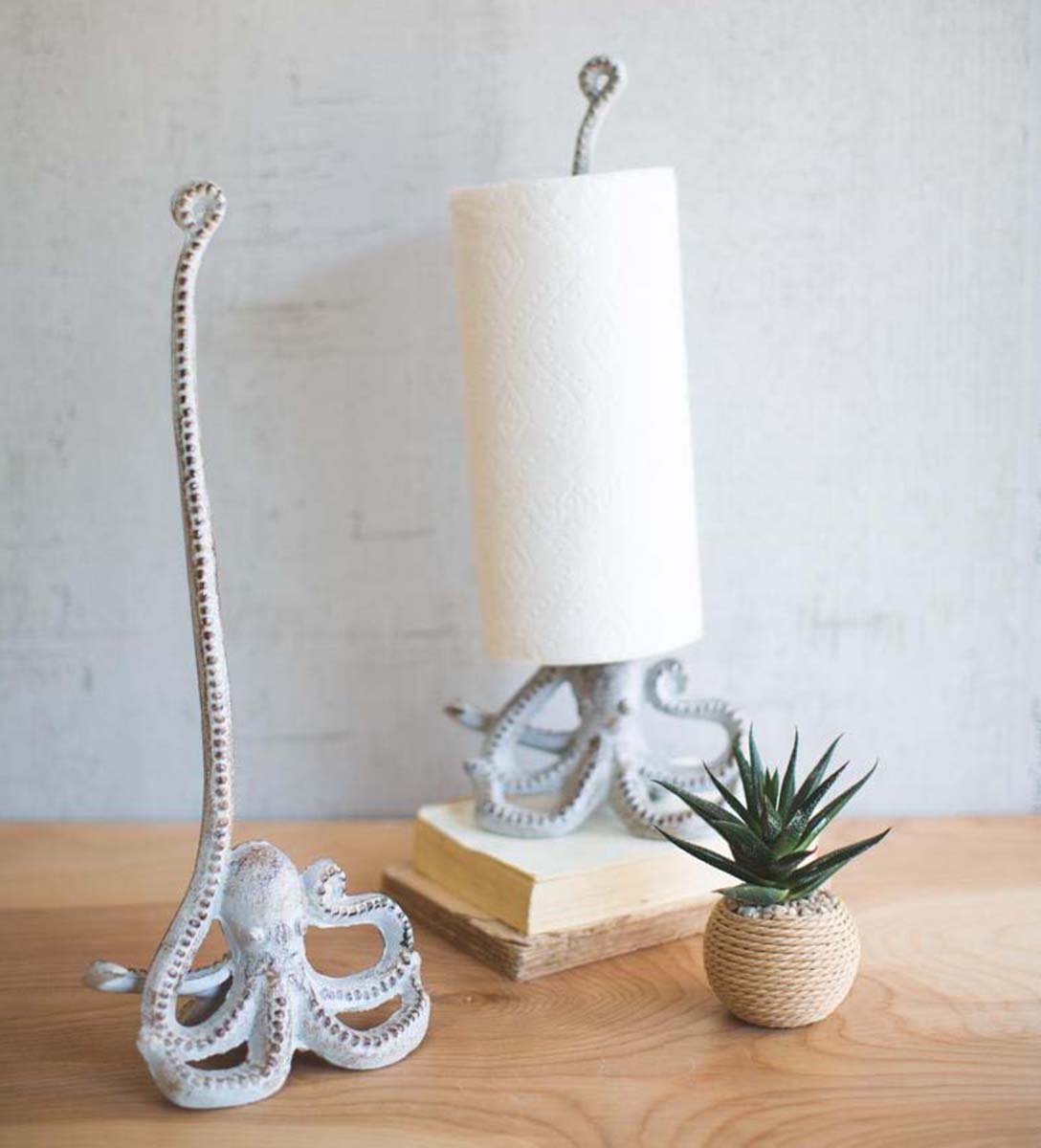 Tentacle Tower Paper Towel Holder