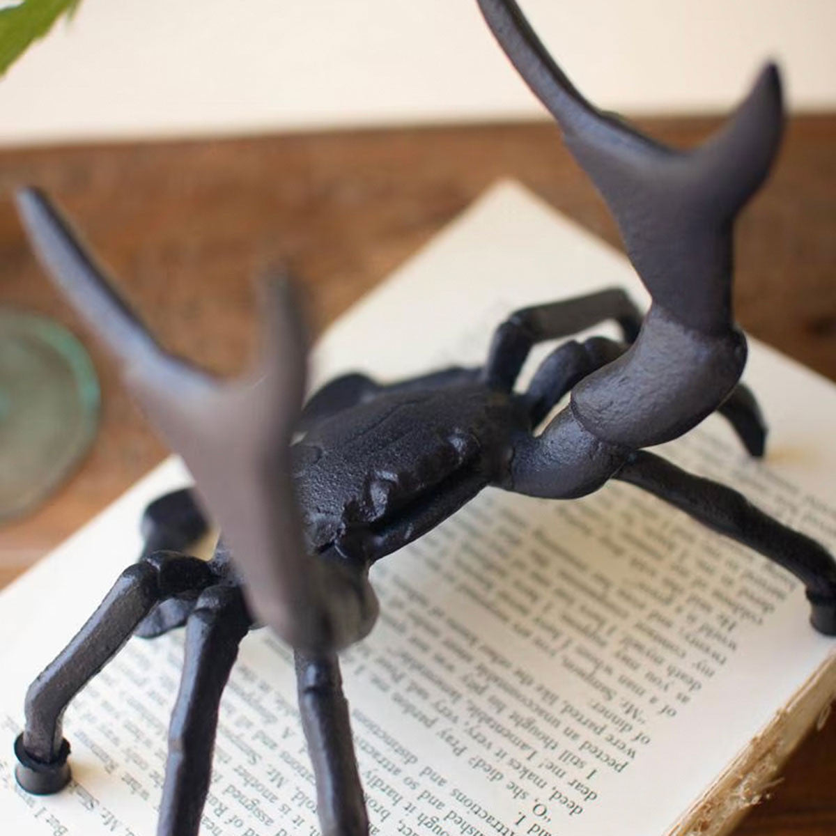 Crab Bay Wine Bottle Holder - OUT OF STOCK UNTIL 08/19/2026