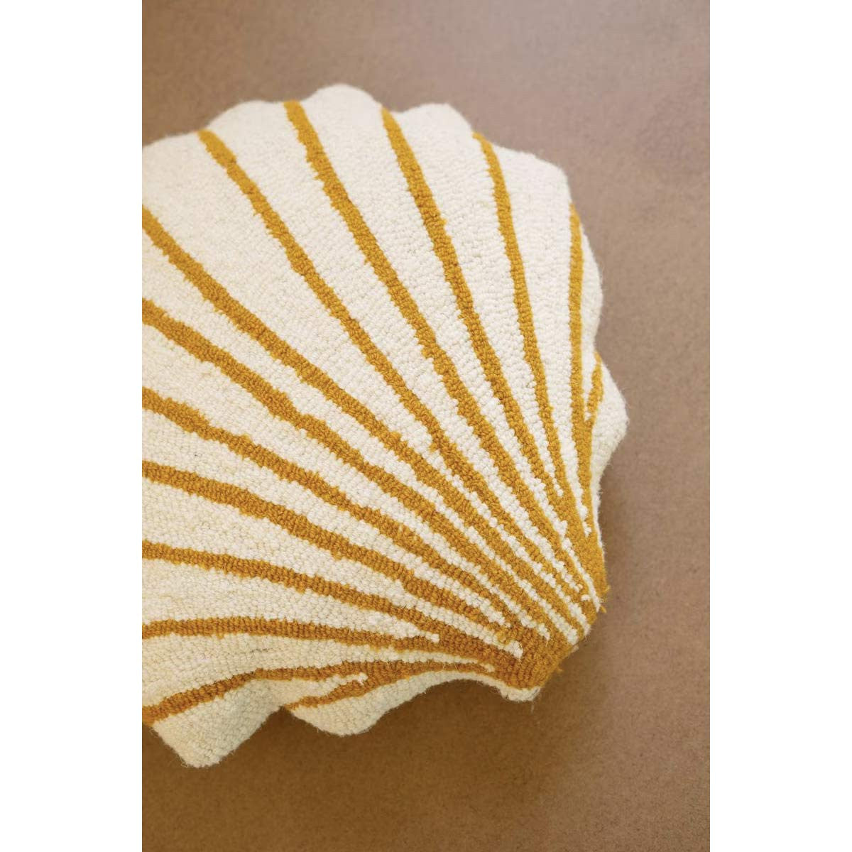 Sea Scallop Hooked Wool Pillow