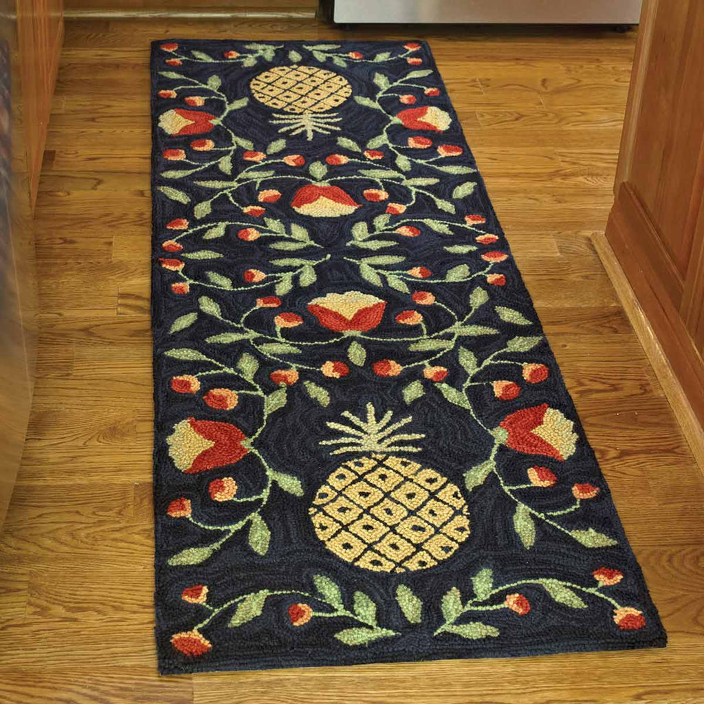 Floral Pineapple Hooked Runner