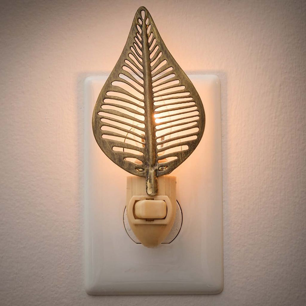 Pointed Foliage Nightlight