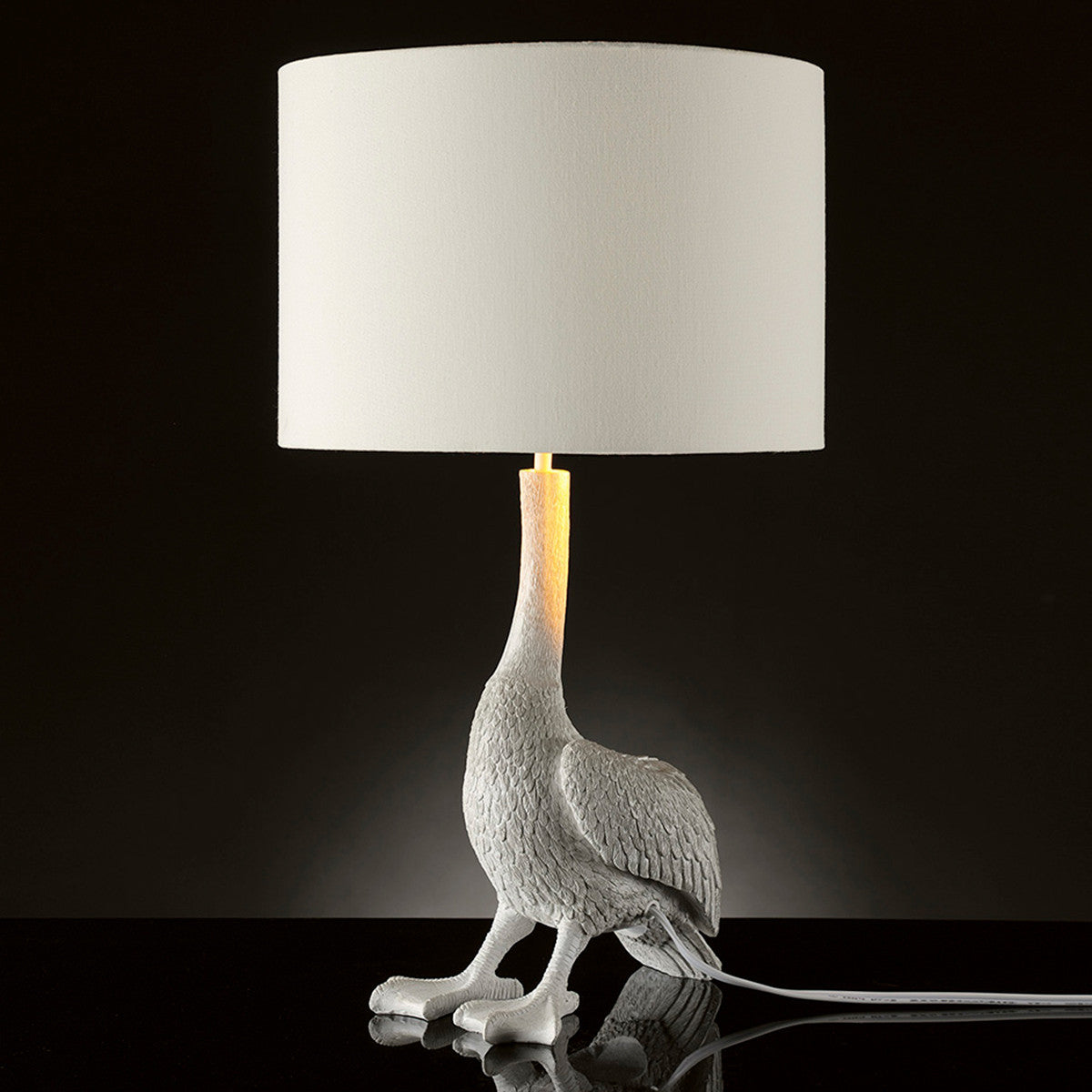 Hiding Seagull Table Lamp