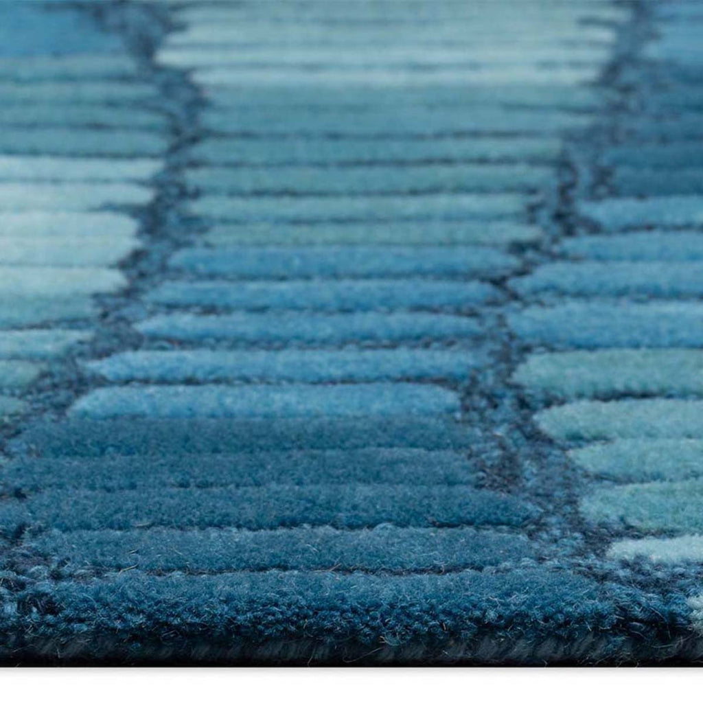 Oceans Motion Rug - 4 x 6