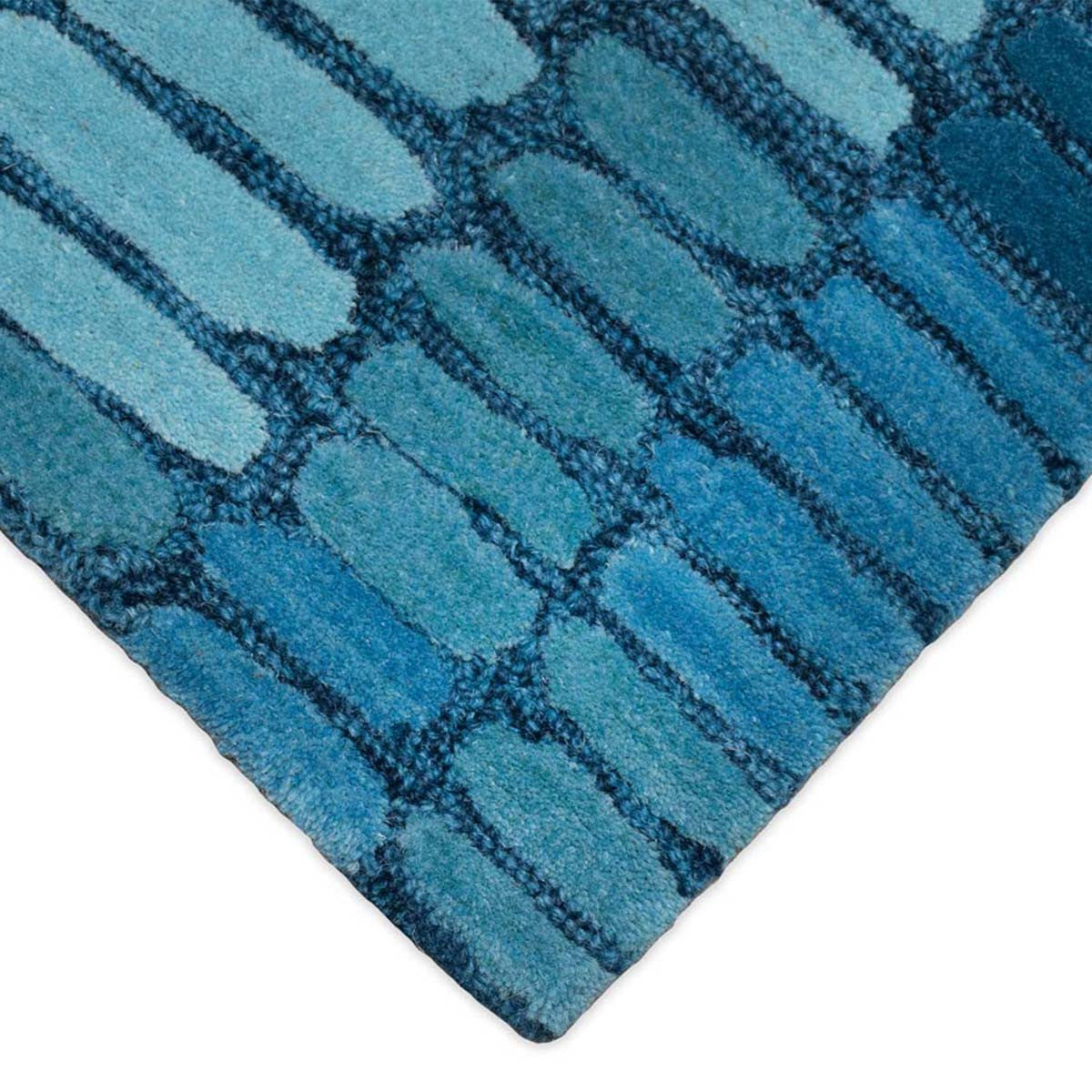 Oceans Motion Rug Collection