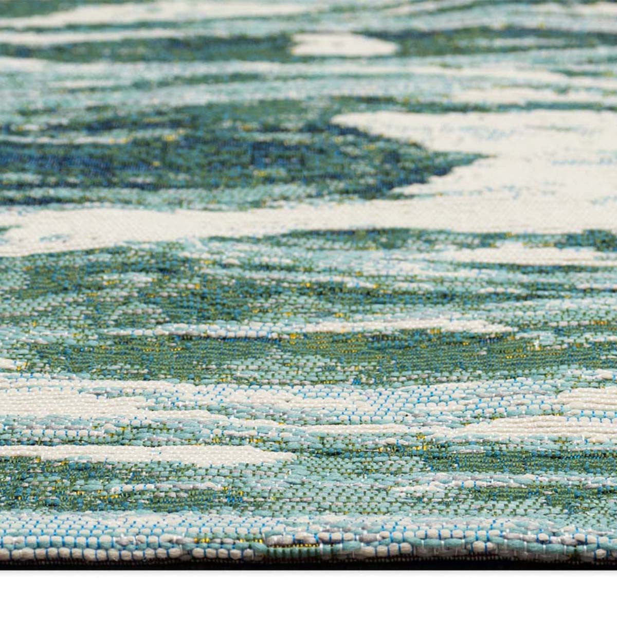 Hidden Lagoon Indoor/Outdoor Rug - 8 x 10