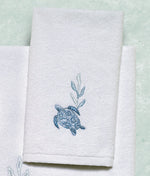 Mosaic Sea Turtle Fingertip Towel