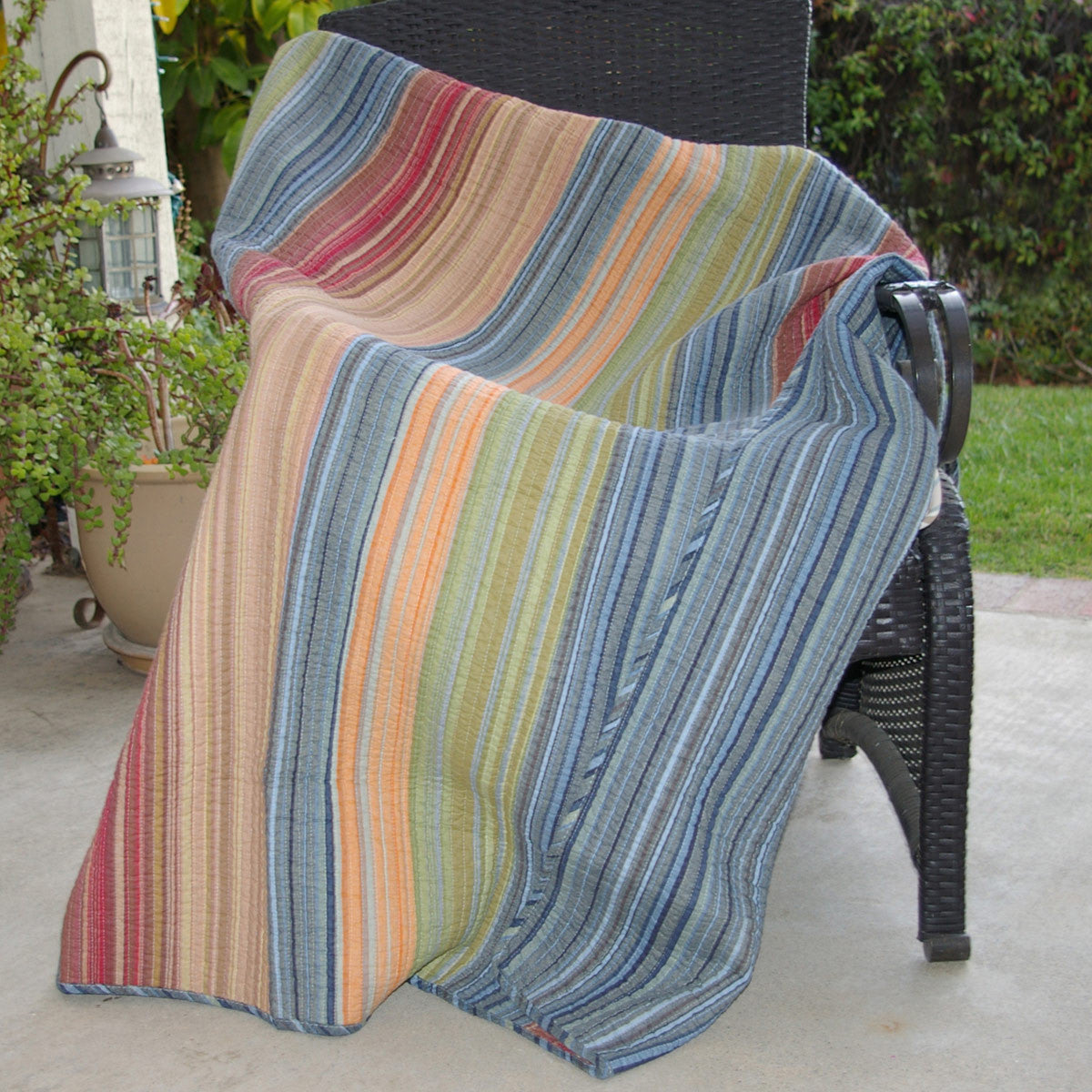 Sandy Beach Stripe Throw