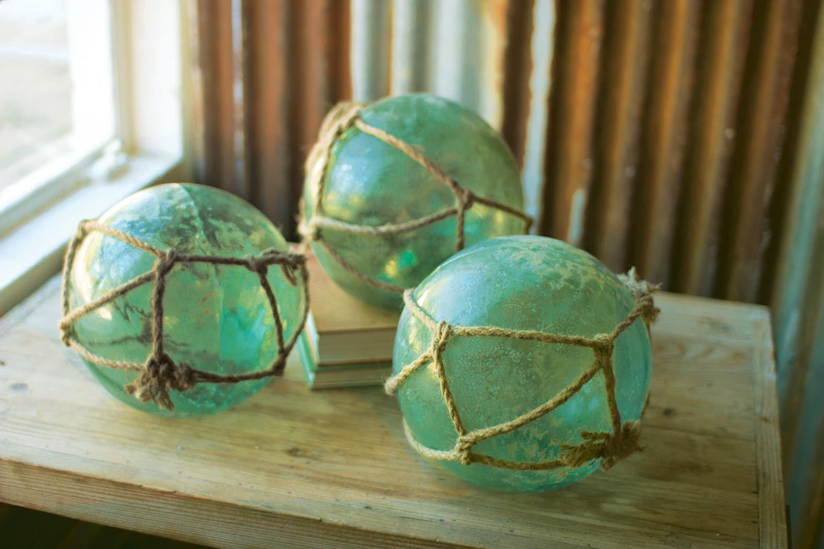 Netted Glass Orb - OUT OF STOCK UNTIL 08/04/2026