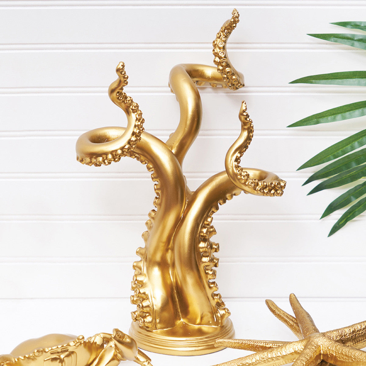 Royal Octopus Sculpture