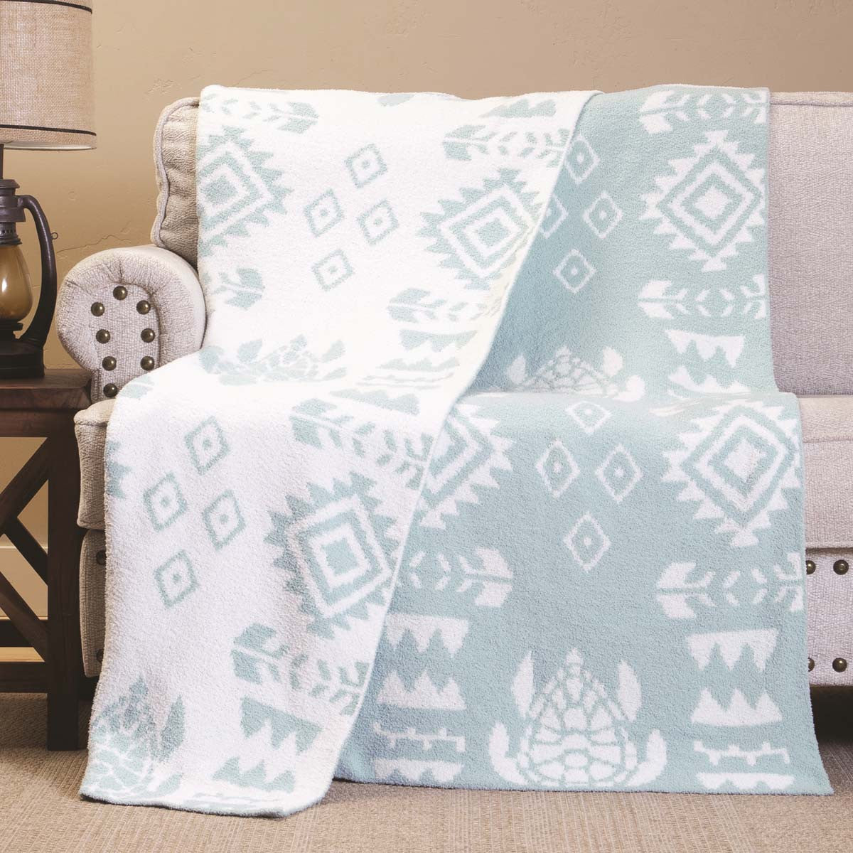 Ocean Seaglass Stretchy Throw