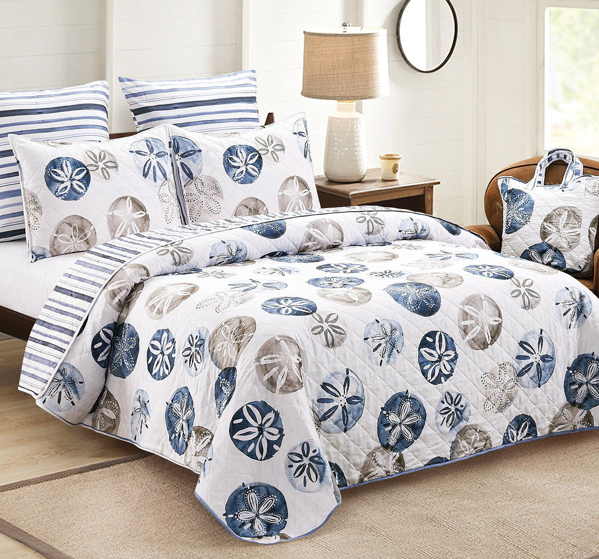 Sand Dollar Beach Quilt Bed Set - King- SALE