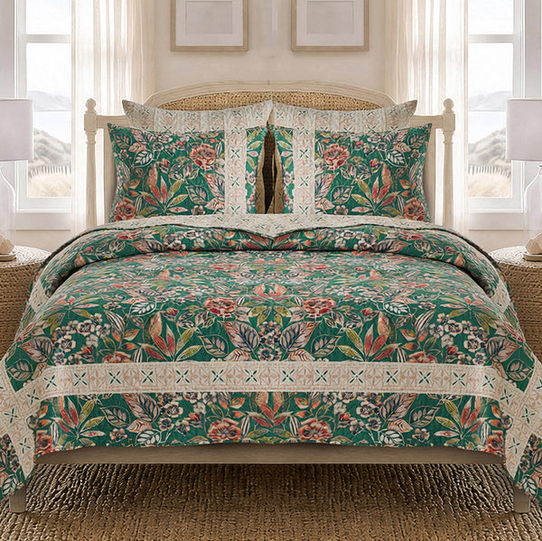 Vintage Palm Grove Quilt Bedding Collection