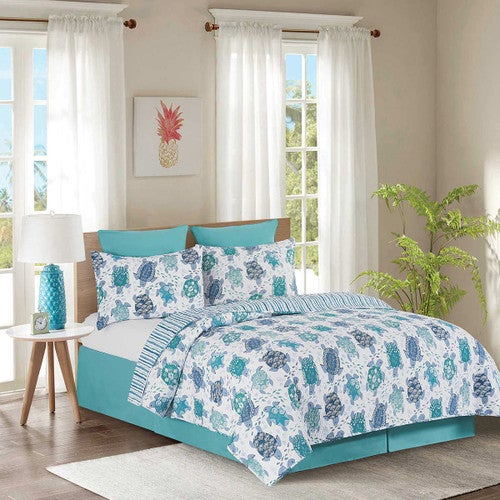 Turtle Tide Quilt Bedding Collection
