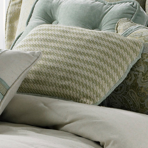 Arlington Houndstooth Accent Pillow