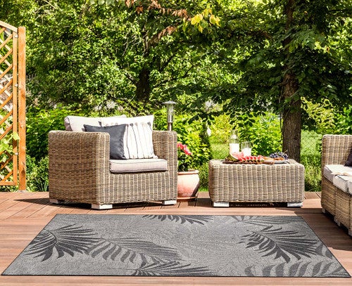 Foggy Fronds Indoor/Outdoor Rug - 5 x 8