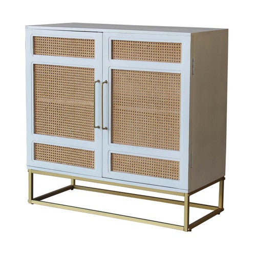 Bull Bay 2 Door Cabinet