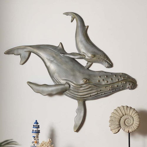 Gentle Giants Sculpture