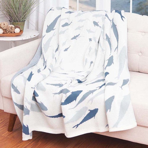 Fishtail Circle Knit Throw