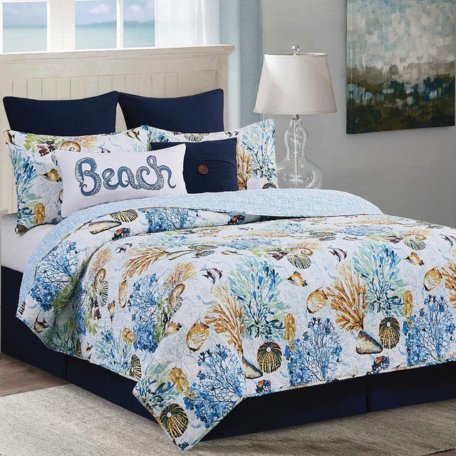 Tropical Reef Quilt Bed Set - Full/Queen