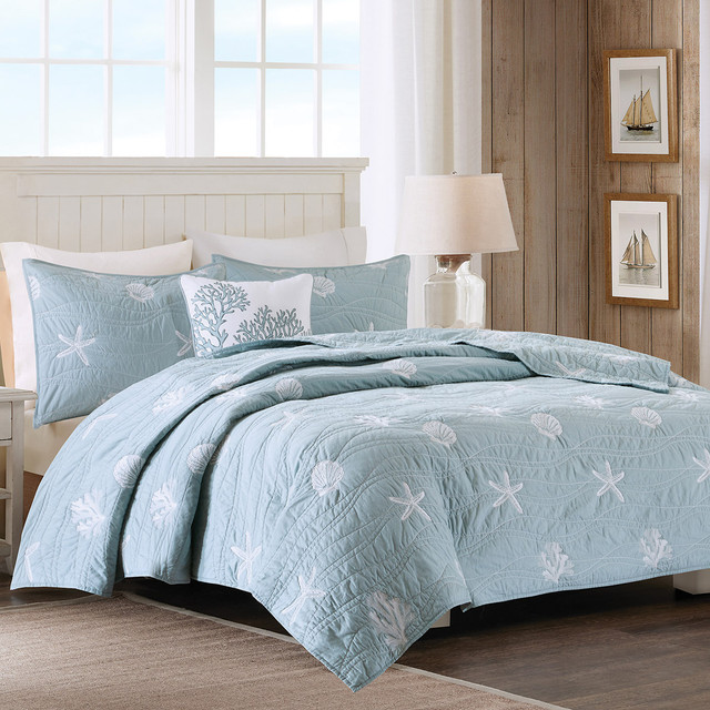 Coral Mist Coverlet Bed Set - Full/Queen